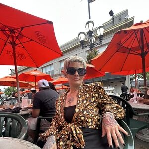 Meet your Posher, Kat Pocket